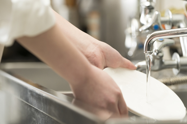 厨房用や店舗・ランドリー用の業務用洗剤を取り扱っております